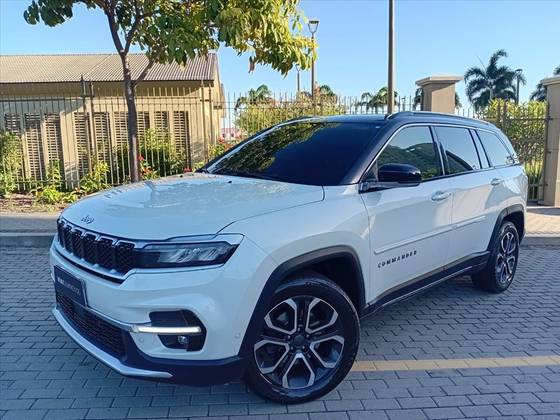JEEP COMMANDER 1.3 T270 TURBO FLEX LIMITED AT6 JEEP COMMANDER 1.3 T270 TURBO FLEX LIMITED AT6